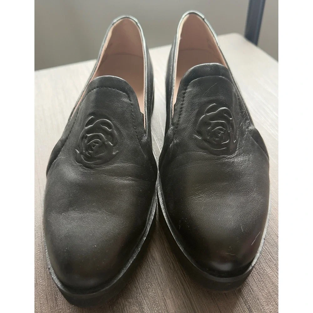 Taryn Rose Black Leather Embossed Rose Platform Loafers Slip On Shoes Womens 9